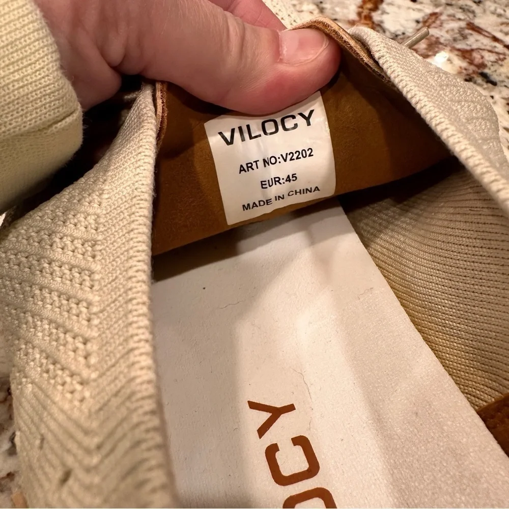 vilocy step out